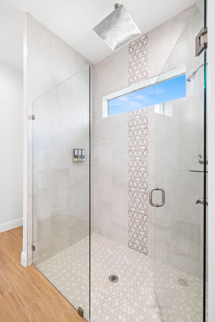 Property p12 image 42